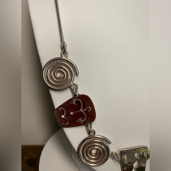 Vintage Rare Sterling Silver Spiral & Cut-Out Abstract Silpada-Like Necklace - Picture 5 of 16